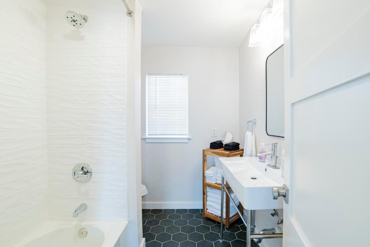 House In Mobile Newly Renovated! Quiet & Centrally Located! מראה חיצוני תמונה